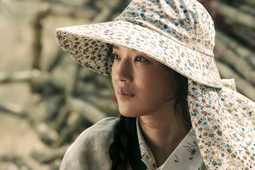 舒淇素颜一样美成这样！遭疑形象与农妇不搭　她霸气反击