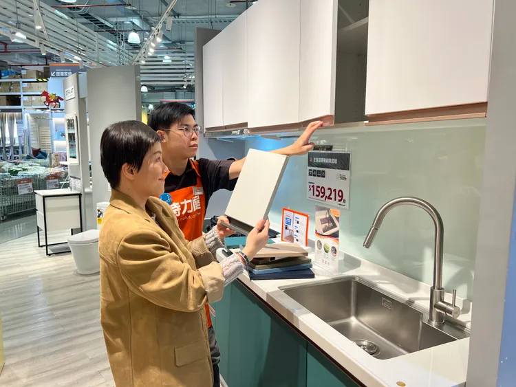 居家裝修領導品牌特力屋建議年前盡早規畫居家煥新規劃的「階段性準備」。特力屋提供