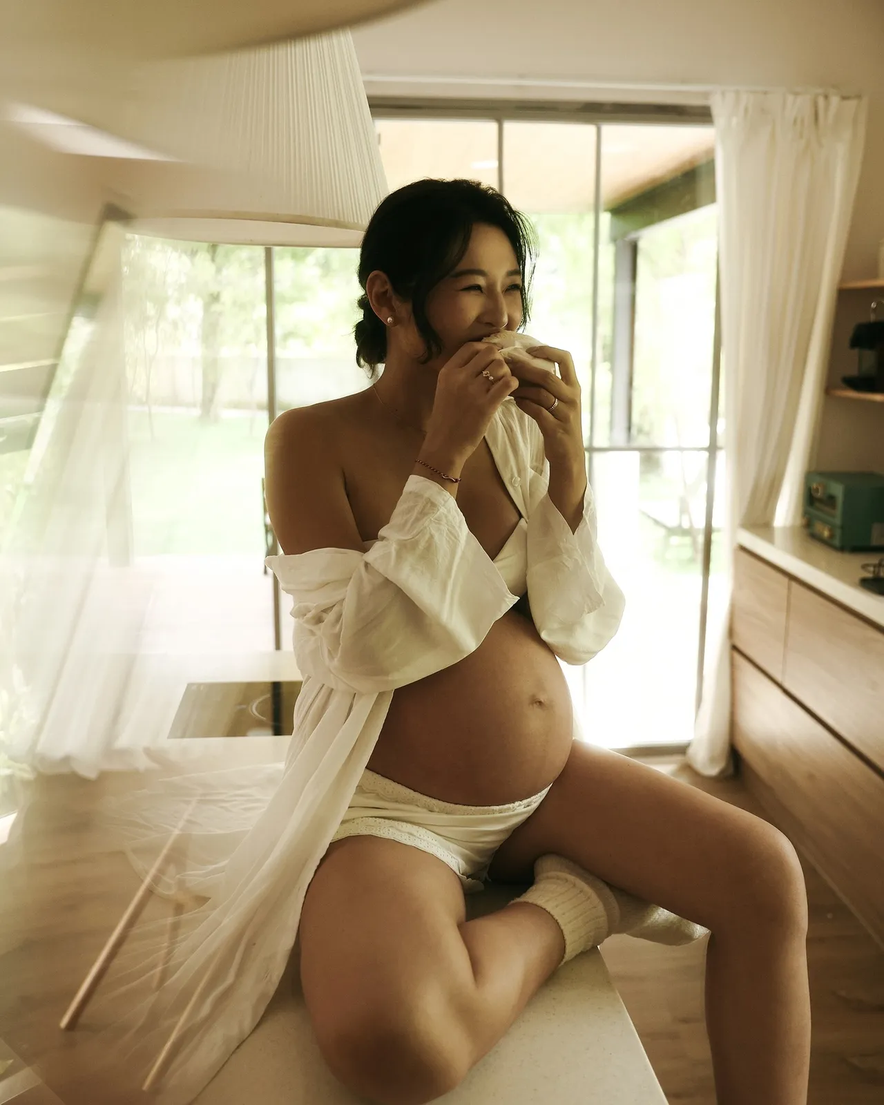 「华航林依晨」怀孕四肢依旧纤细。翻摄Ivy脸书