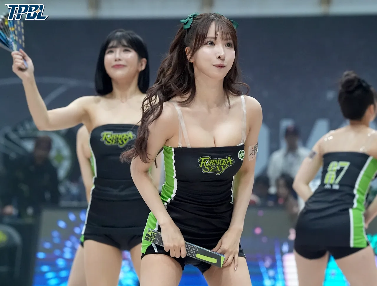 影｜不愧是「三上老师」！三上悠亚为梦想家应援两天　吸金近千万