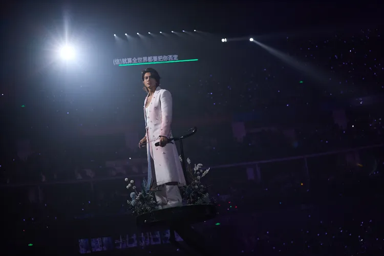 言承旭。相信音樂提供