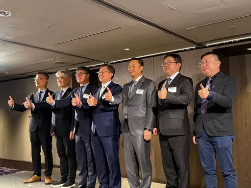 台湾能源转型恐卡关！光电产业七大公协会吁修正政策重建社会信任