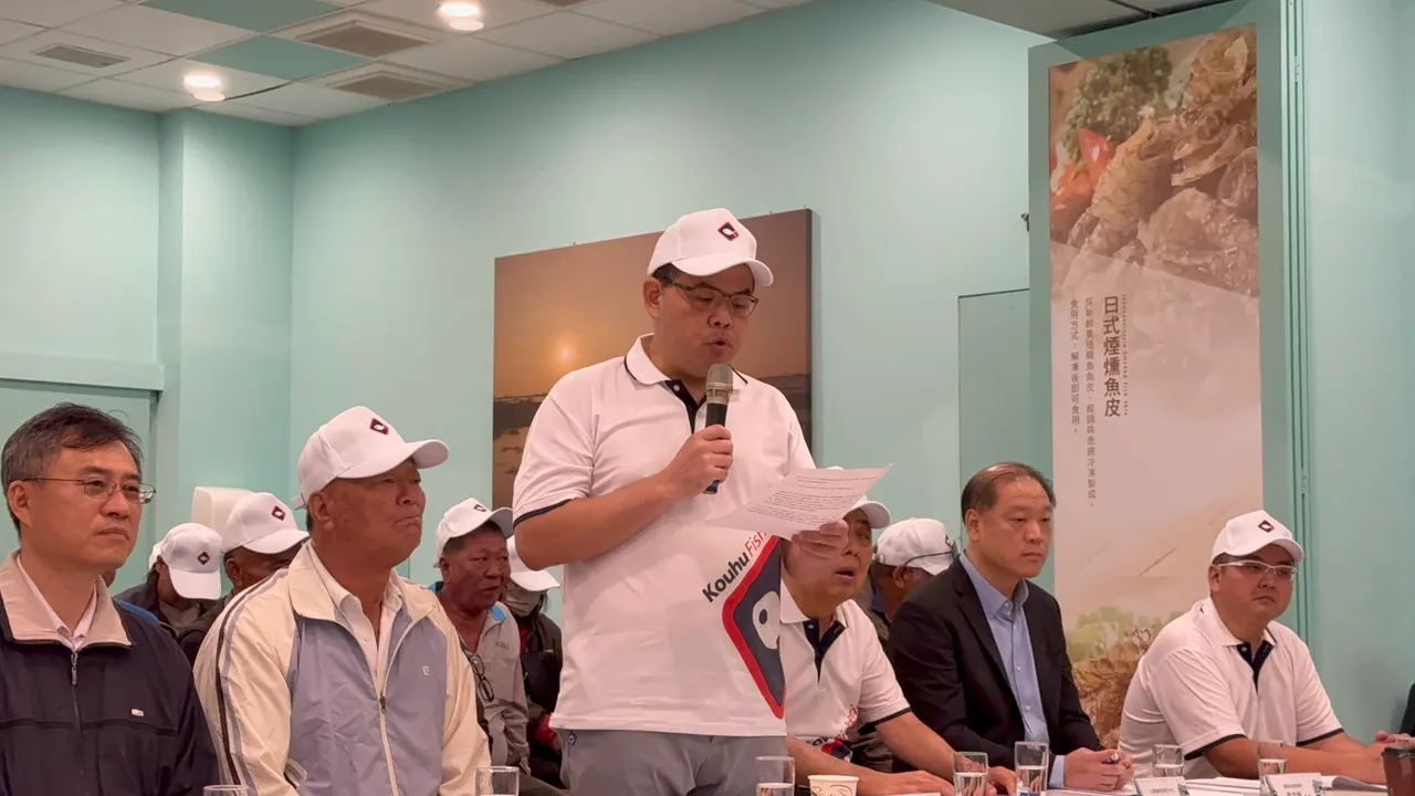 渔民们希望辛苦养殖的台湾鲷，能让民众放心吃。民众提供