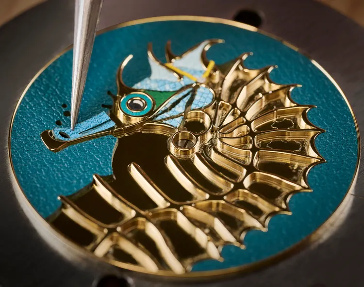 愛馬仕Slim d'Hermès Hippocampe 工藝腕錶。品牌提供