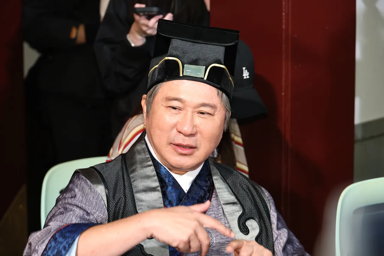 震撼弹！胡瓜掰了《综艺大集合》　只主持到1/31