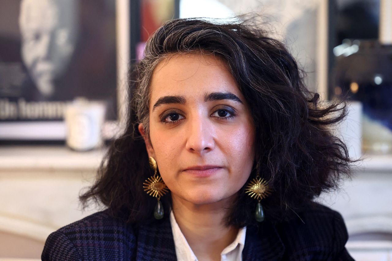 諾貝爾獎得主穆哈瑪迪被捕遭毆打 伊朗家屬擔憂傷勢