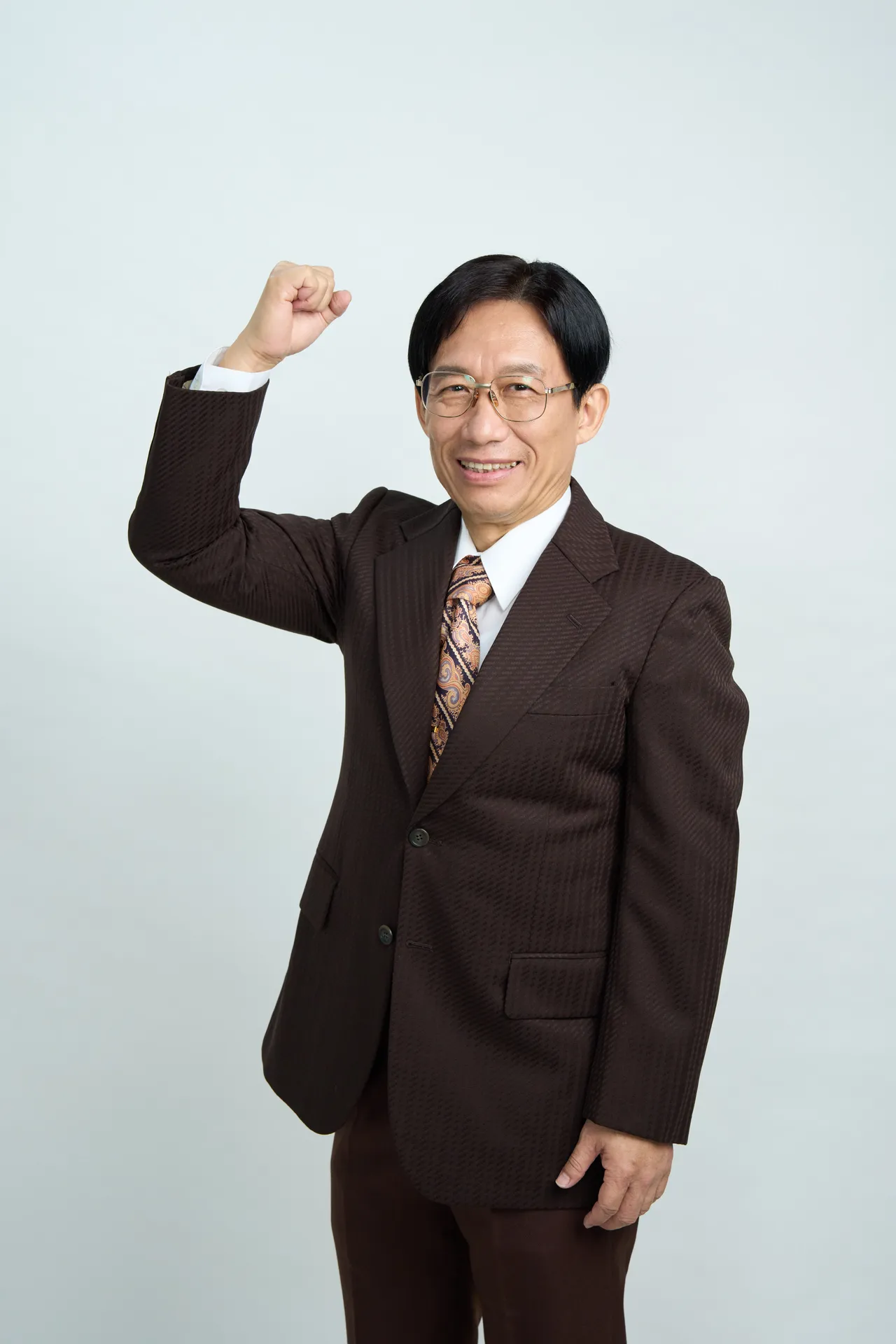 郭子乾透过照片出演《那张照片里的我们》，特地拍摄竞选人造型的形象照。瀚草文创GrX STUDIO提供