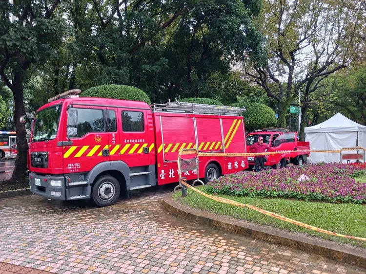 消防局以科技裝備與戰術部署革新，將安全防線強化。翻攝畫面