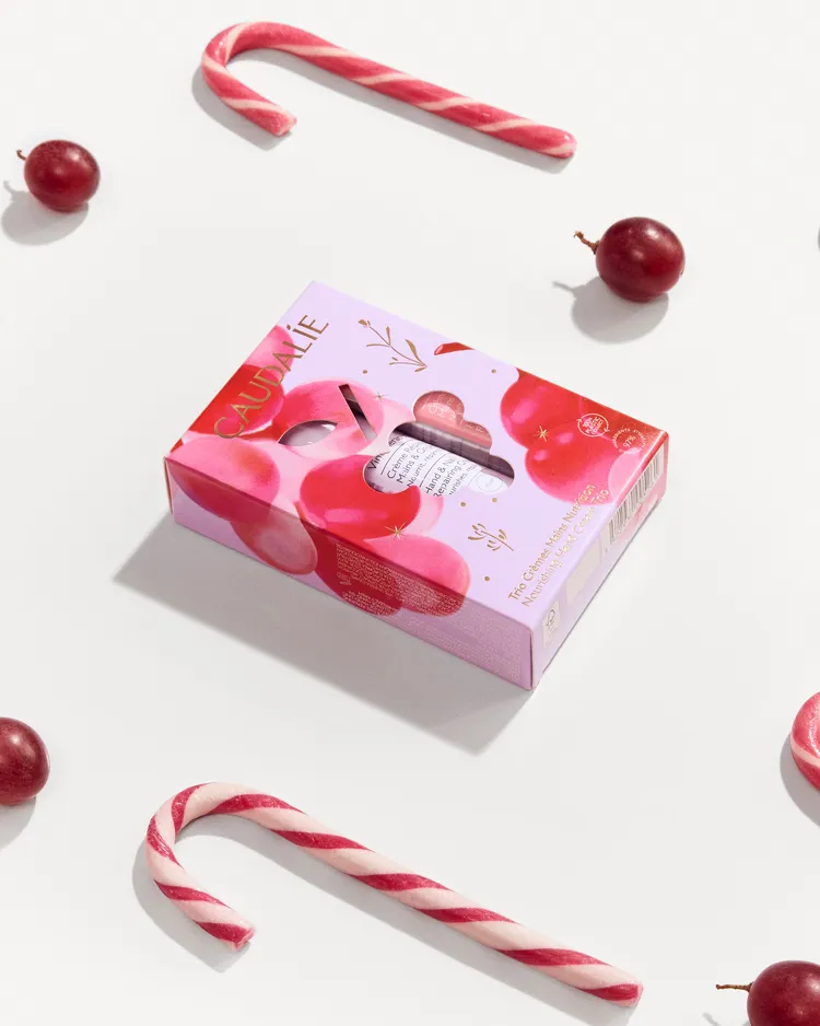 Caudalie法式優雅護手霜3入組（30ml白麝香滋潤抗氧潤手霜+30ml玫瑰滋潤抗氧潤手霜+30ml葡萄籽滋潤抗氧潤手霜），650元。品牌提供