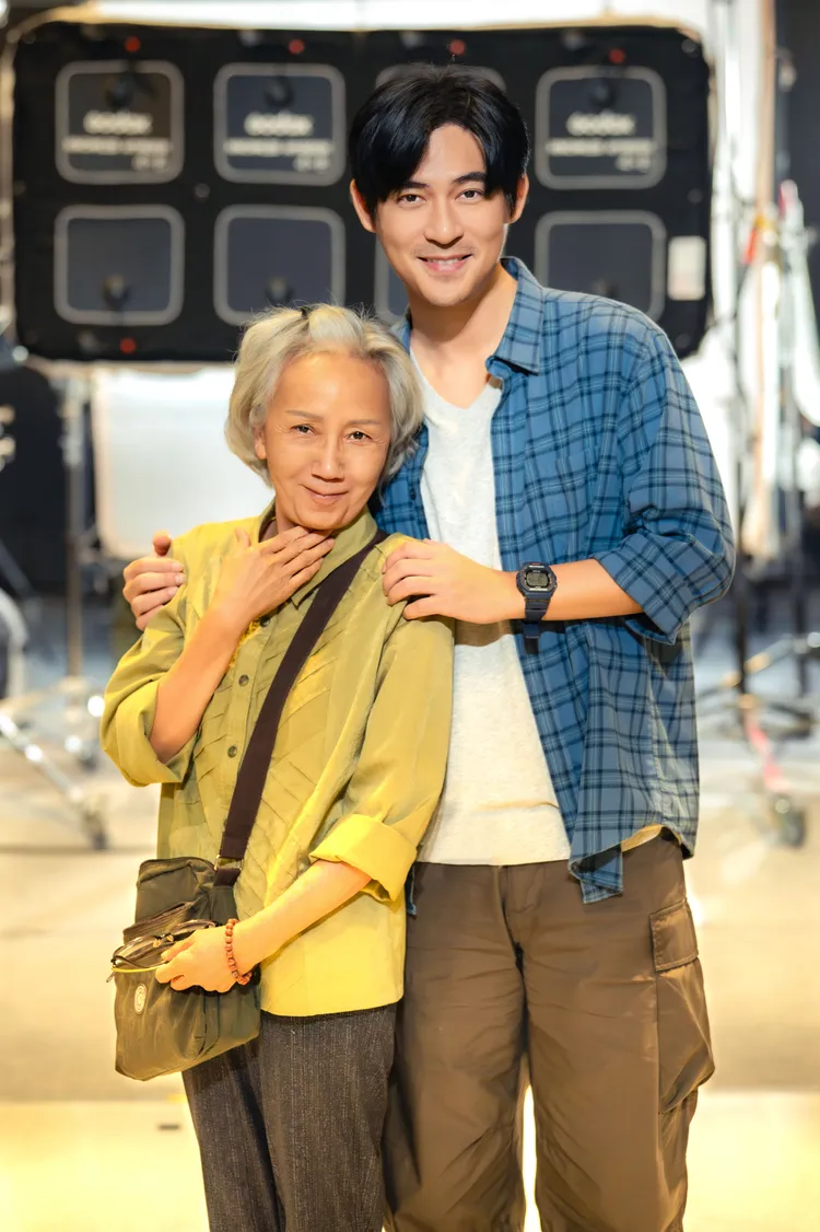 周渝民（右）與陸弈靜合作愉快。米神國際