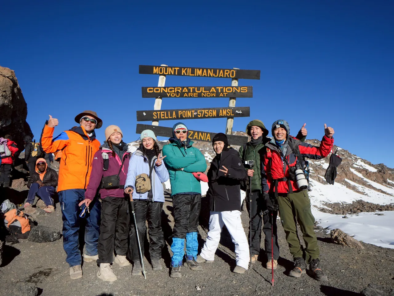 攀登非洲吉力马札罗山，对多数成员而言都是人生首度突破的高度。三立提供