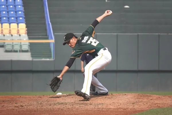 厦门海豚公布26人名单　竟有一半来自台湾！最大咖是他