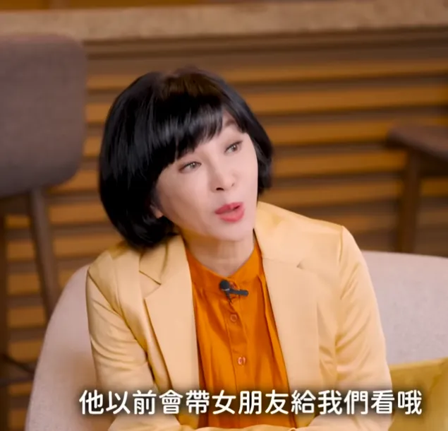 吴淡如说Joeman以前会带女友给她看。翻摄吴淡如人生实用商学院YT