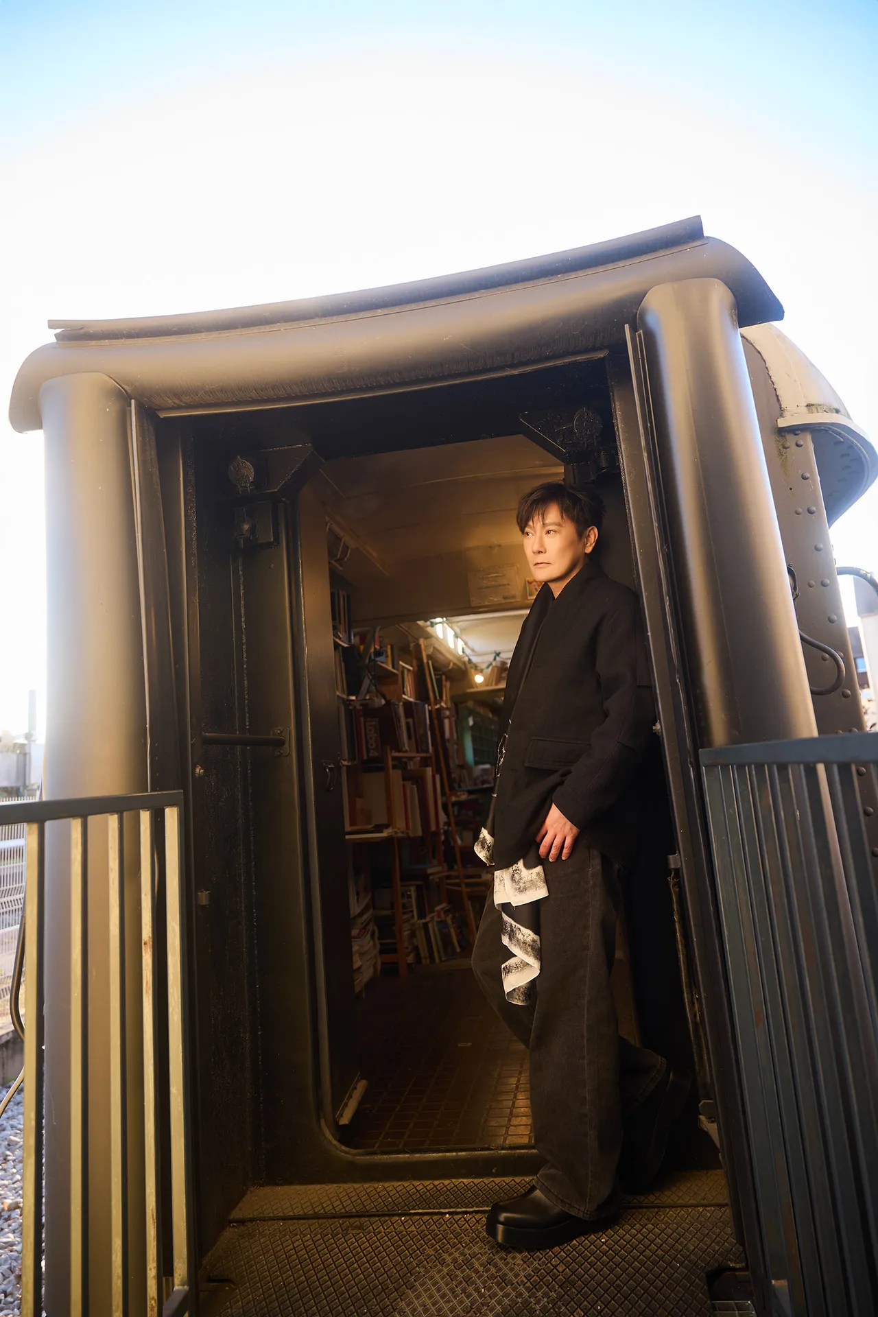 张信哲红遍全球，预告明年将前进纽西兰、澳洲三站开唱。潮水音乐提供