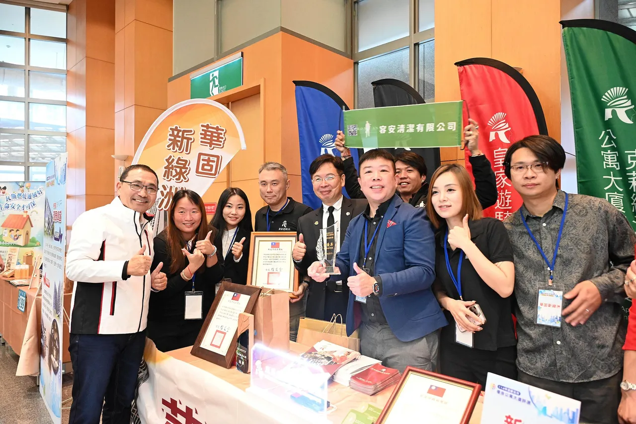 新北市優良公寓大廈評選出爐　華固悅大潤泰明軒等社區得獎