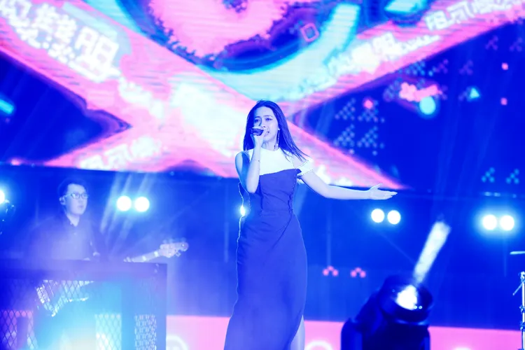 告五人。市府提供