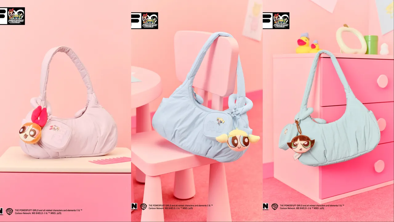 FILA X 《飞天小女警》肩背零钱两用包，各2980元。品牌提供