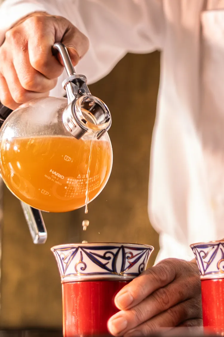 蕪菁黑松露金湯。業者提供