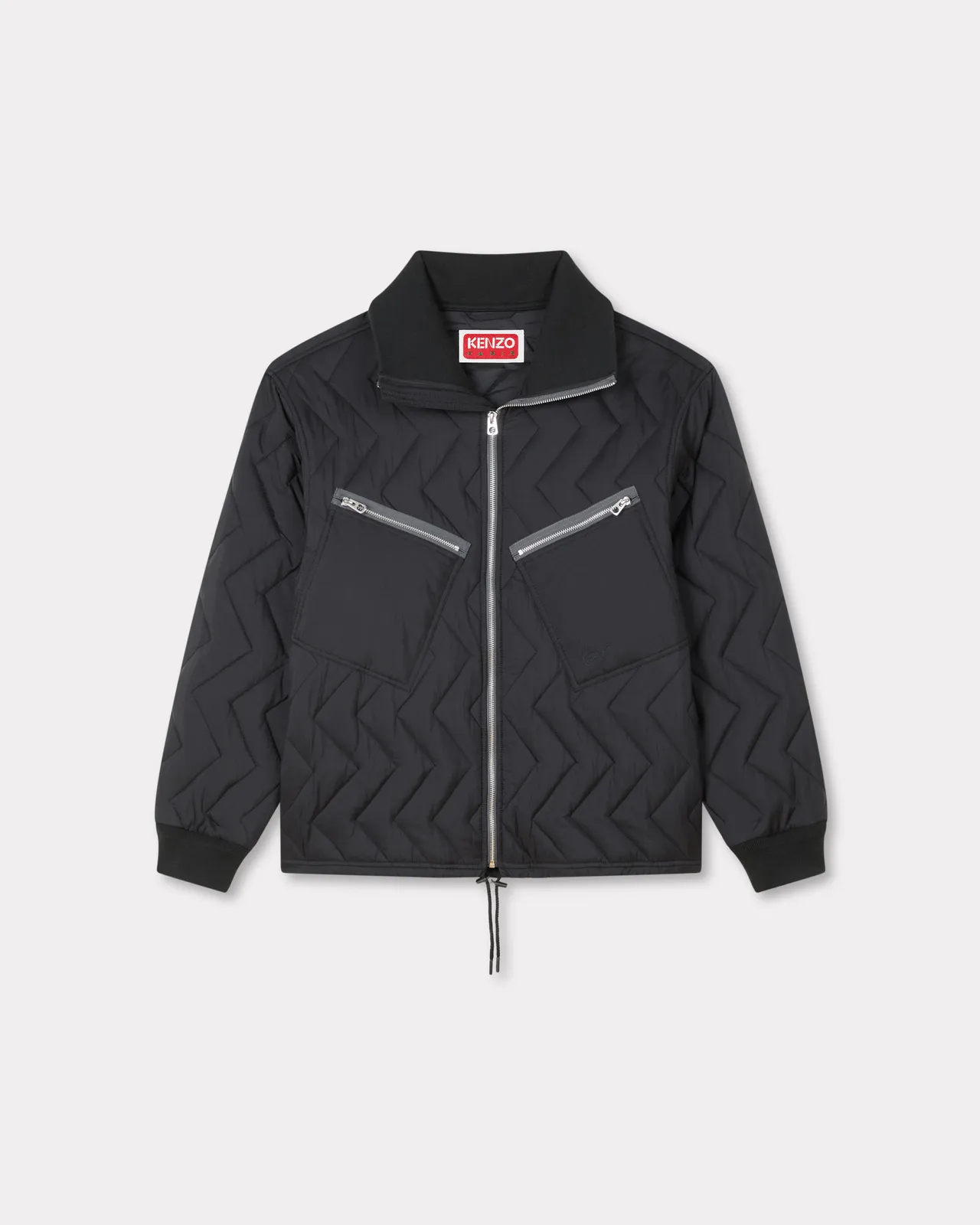 KENZO WINTER限定黑色绗缝口袋外套，3万300元。品牌提供