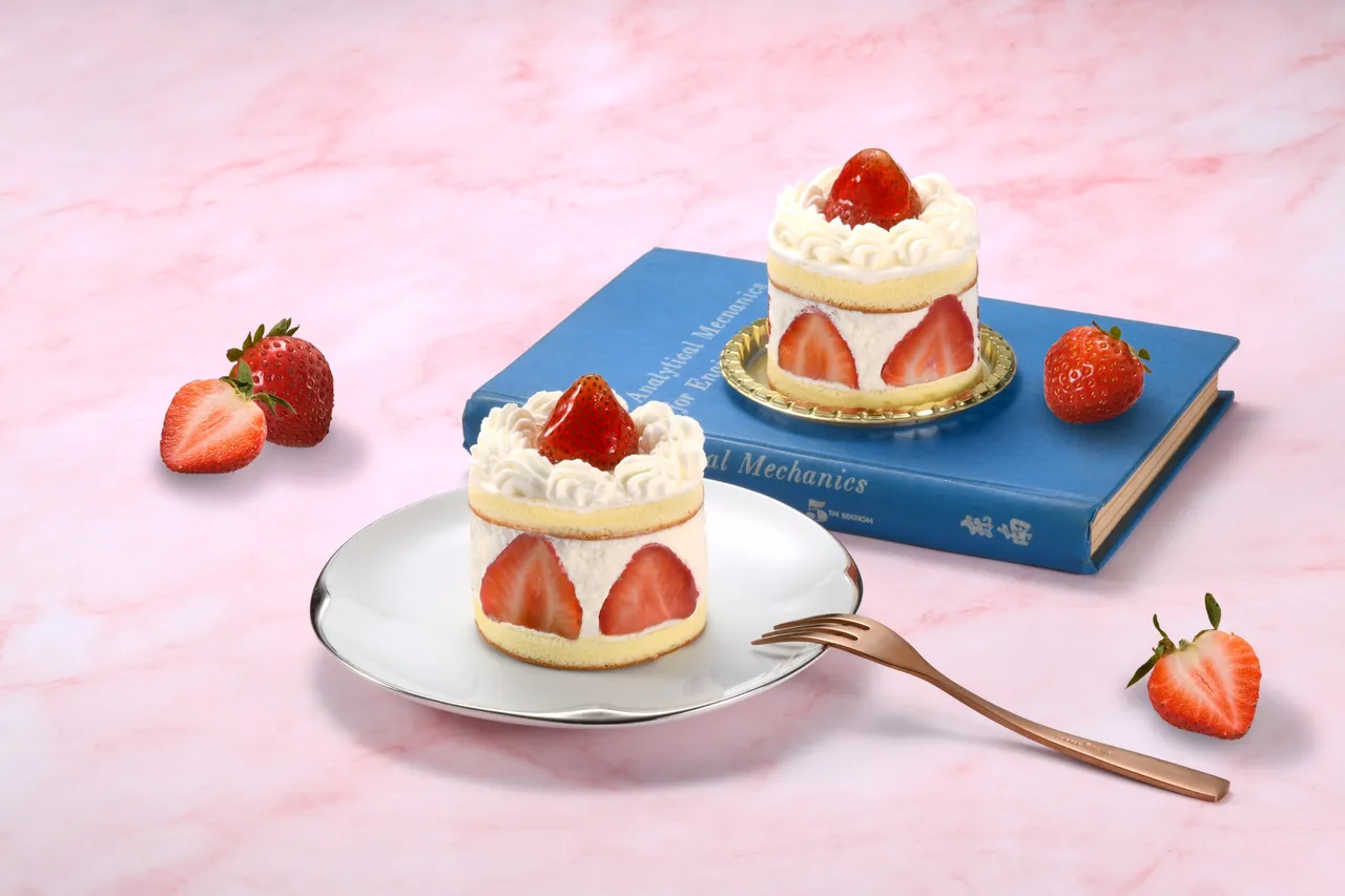 亚尼克草莓迷你裸感蛋糕，售价198元。业者提供