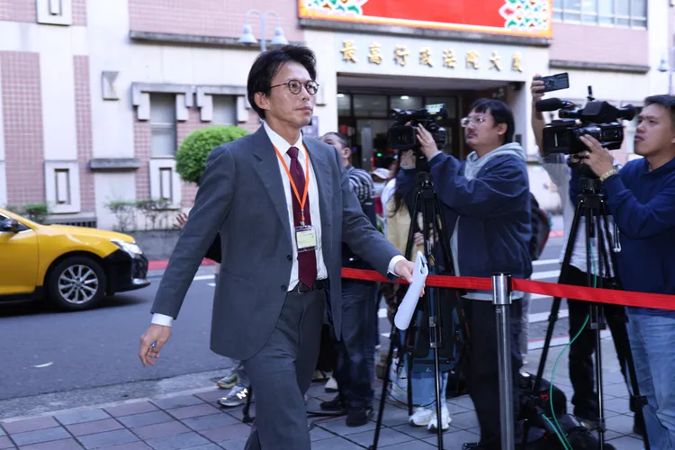 京華城案今進行證據，民眾黨主席黃國昌上午也現身旁聽。彭欣偉攝