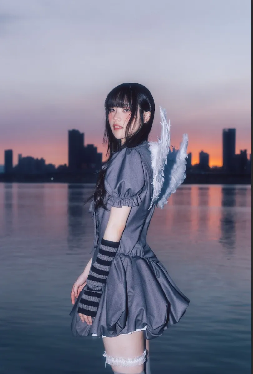 国民学姐胡恂舞明年初的专场，门票开卖即秒杀。宇宙曼波艺创提供