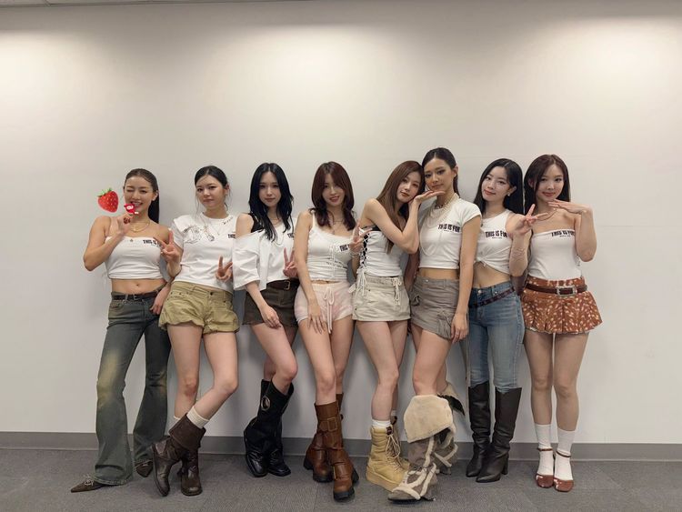 首組國際團體！TWICE登台北最高地標　寵台粉點亮101外牆