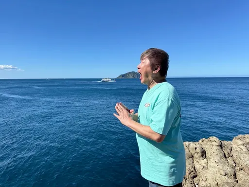 胡瓜解锁初体验！　做「分解」笑喊：像动外科手术