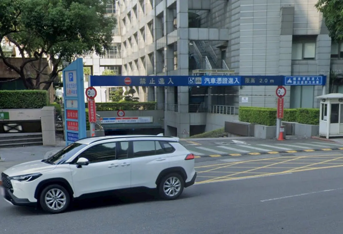 新北市府沦摩铁！已婚公务员偷吃女同事频「车震」　遭反咬性侵「10年地下情」浮台面