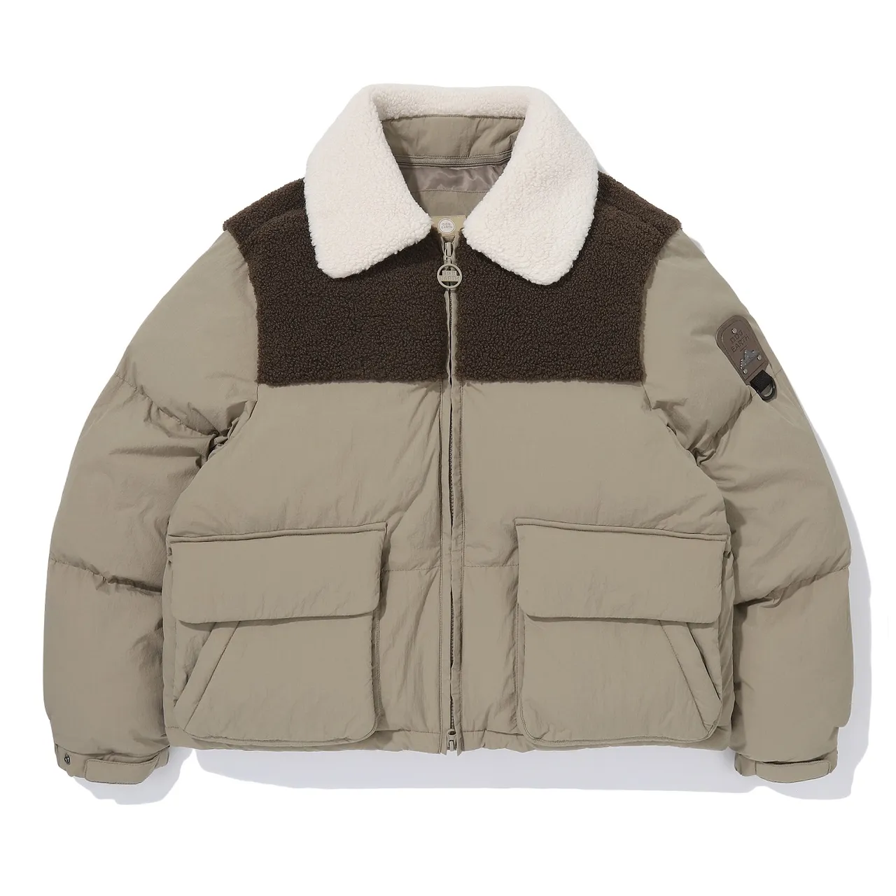 BBC EARTH化纤外套，6480元。品牌提供