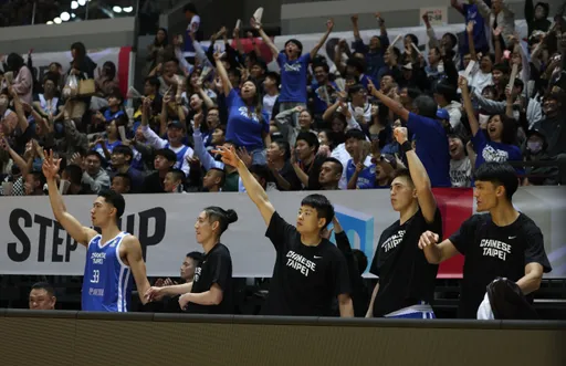 中华男篮在台湾打中国主场优势「被消失」！关键原因曝光