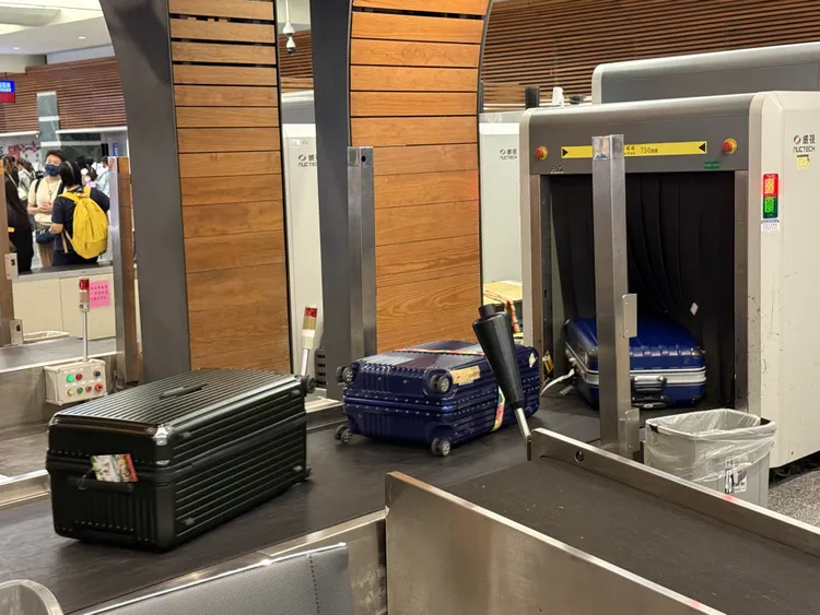 空服員在行李夾帶猛健樂回台，被海關抽驗時查到，依法送辦。資料照片