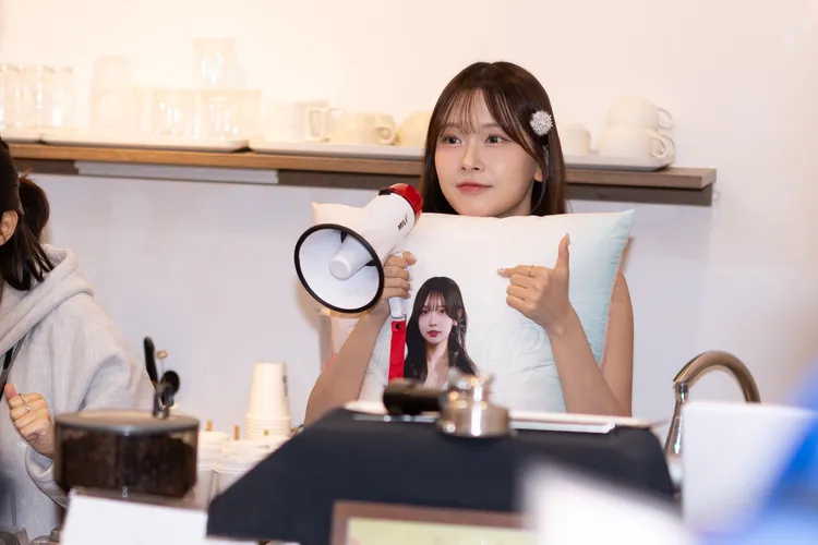 金佳垠。CHEER UP提供