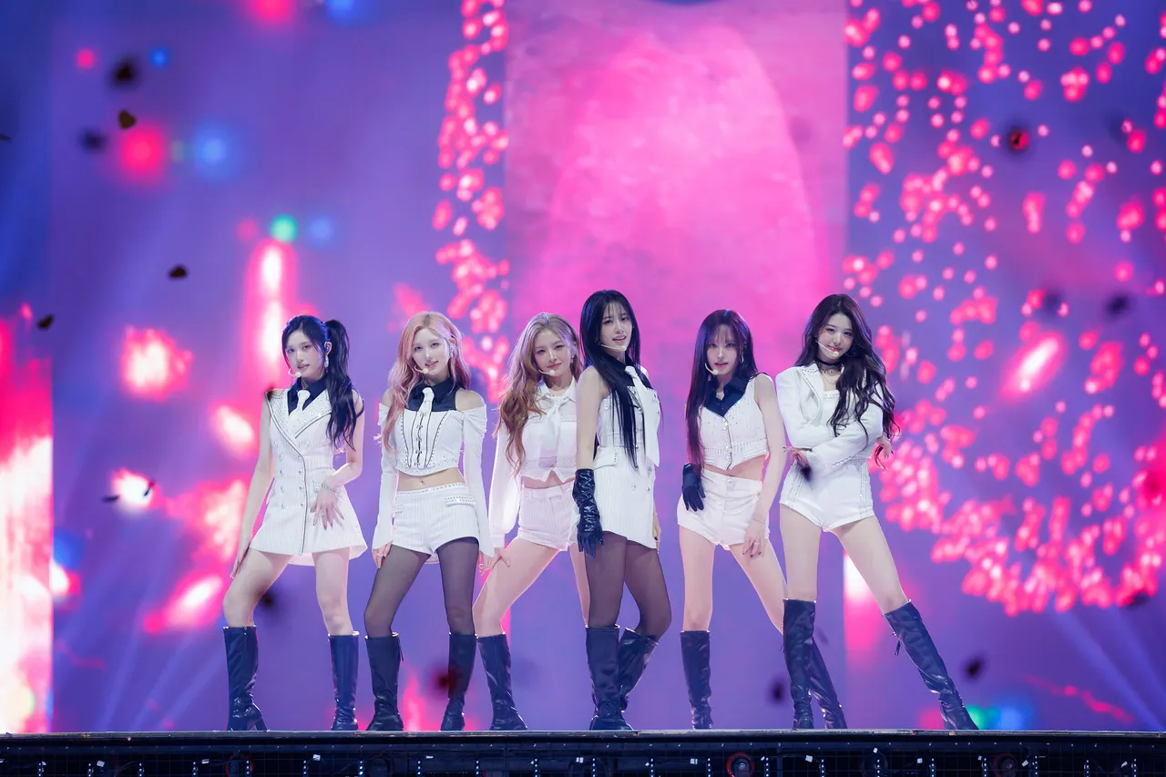 IVE美腿吸睛。翻摄MMA X