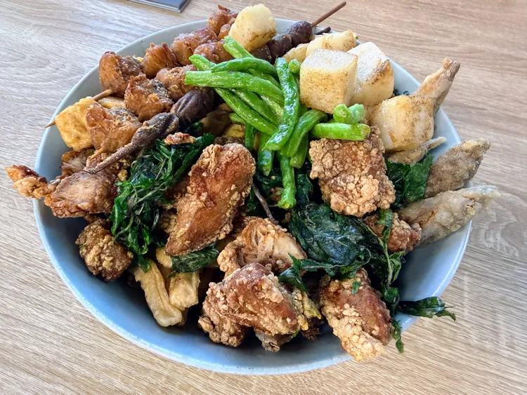 鹹酥雞炸物也是傷腦食物之一，每週不要吃超過一次。攝影中心