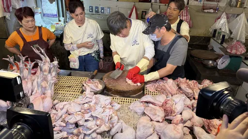 胡瓜首次挑战鸡腿去骨　蔡小虎、风田狂聊「柏青哥」