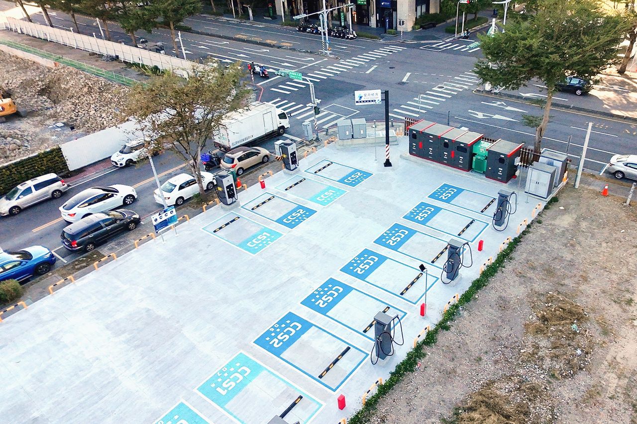 星舟快充啟用首座1MW快充專用站 全台站點突破159座加速擴大布局