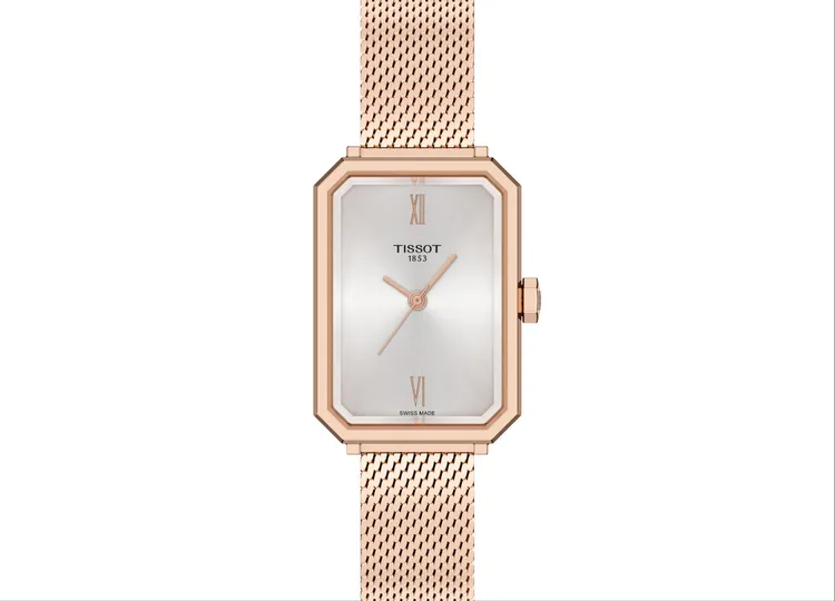 TISSOT SRV石英腕錶（玫瑰金PVD米蘭帶），1萬4600元。品牌提供