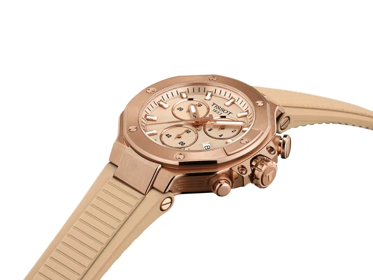 T-Race競速系列錶圈以煞車碟盤元素為靈感，錶殼側面則精緻呈現引擎冷卻片的紋理。品牌提供