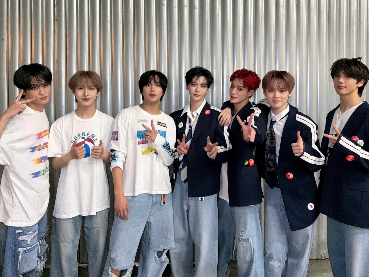 NCT DREAM隊長Mark（左起）、仁俊、楷燦、渽民、Jeno、辰樂、志晟是第2組站上台北大巨蛋的韓國男團。翻攝NCT DREAM X