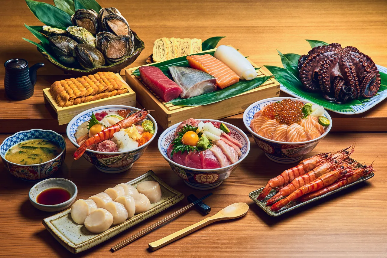 「长浜鱼屋」享有集团贸易资源，自日本进口最新鲜的海鲜食材。豊渔餐饮集团提供