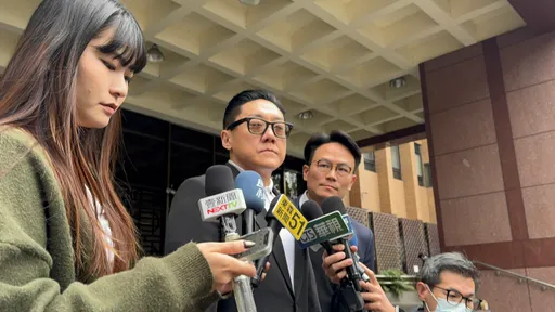 夜店大亨遇刺溅血！　出庭作证突提「馆长枪击案」：犯案SOP一模一样