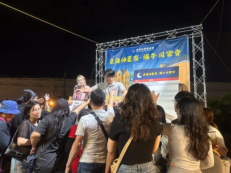 今年舞台區將安排多段互動遊戲，凡參加活動即有機會把高價值聖誕好禮帶回家。主辦單位提供