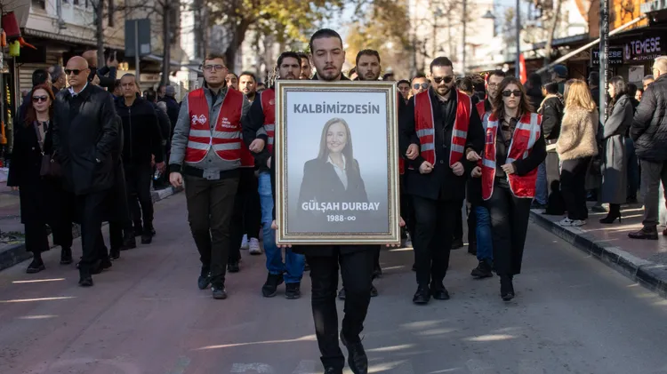 謝赫扎德勒市民為杜爾拜送行。翻攝IG/Gülşah Durbay
