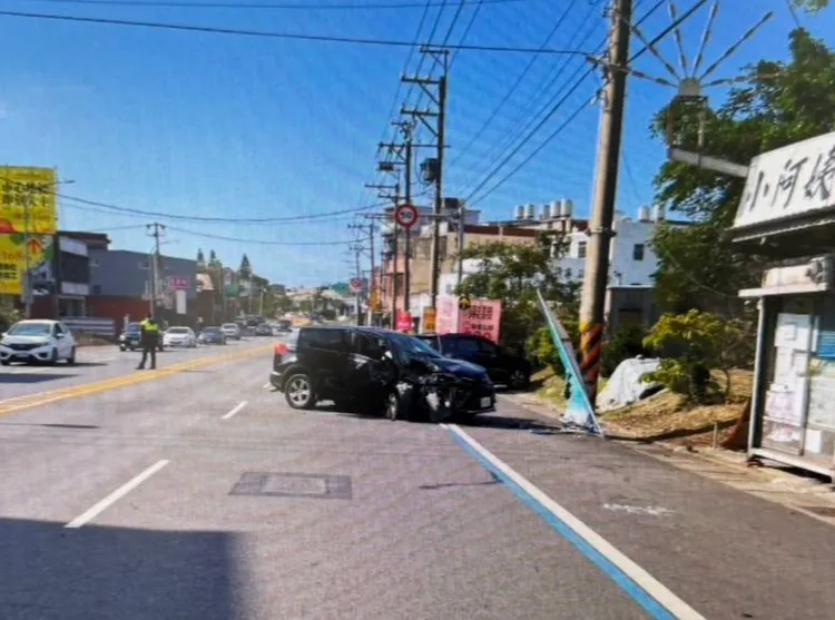 車禍現場。楊梅警分局提供