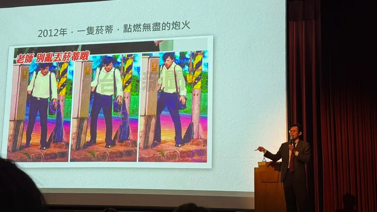 黃國昌和學生分享戒菸心得。讀者提供