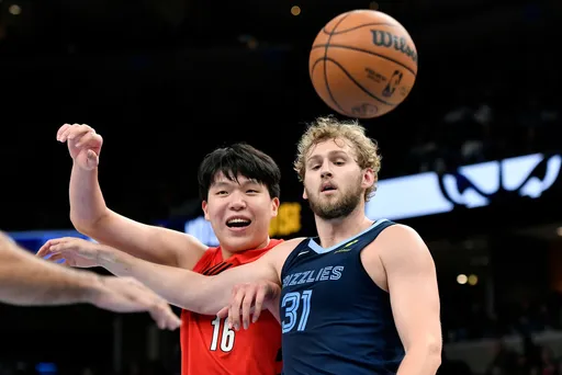 「中國約科奇」NBA首次先發創糗紀錄！網：過譽了