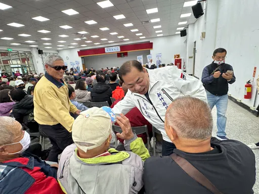 前竹北市长叶芳雄、何淦铭同台　千人力挺陈见贤选县长