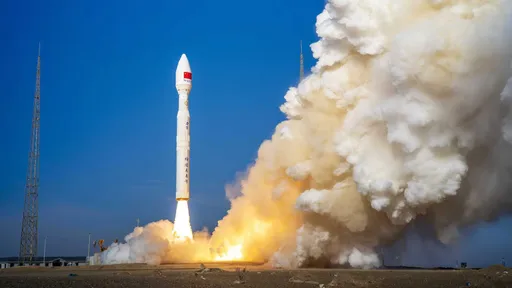 星链卫星与中国卫星险相撞　互控对方「未先协调」