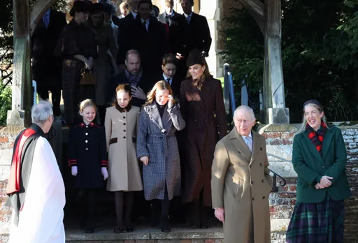 英皇室也这样过圣诞！过节细节曝　拆礼物、玩游戏、一家人挤满桑德林罕　